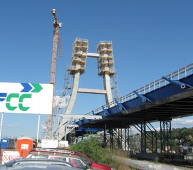 Pilar em Anel Viário de Buraceste, Romênia