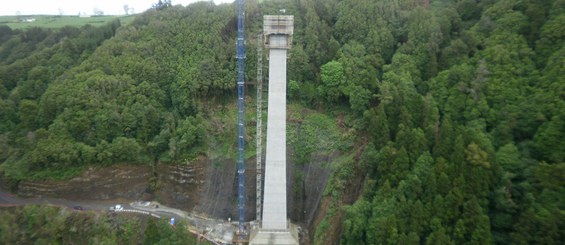 Ponte Despe-te que suas, Açores, Portugal