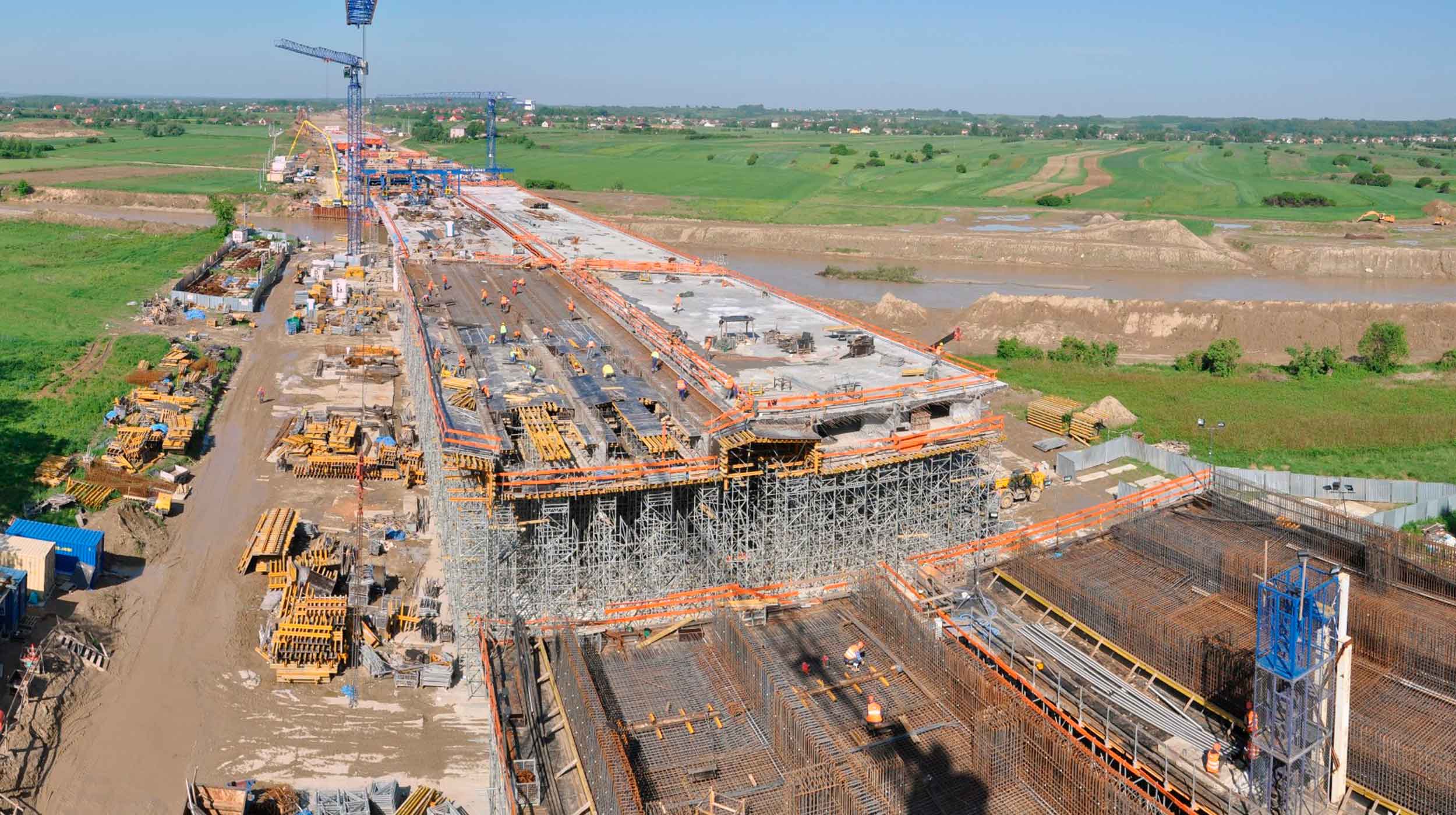 Localizado no sul da Polônia, a Rodovia A-4, de 34 km, liga as cidades de Kryz e Debica.