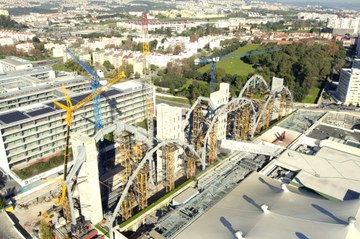 Arquitetura suspensa que redefine Lisboa, Torre Norte