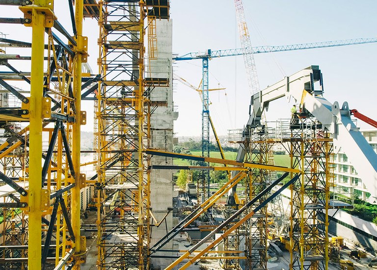 Arquitetura suspensa que redefine Lisboa, Torre Norte