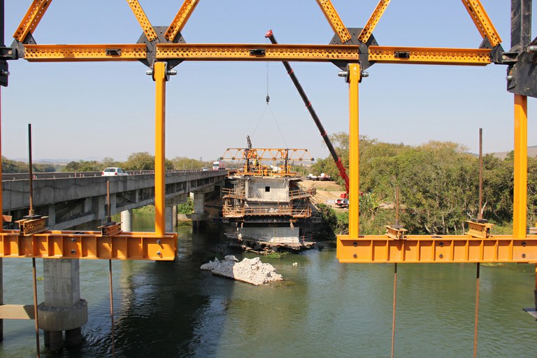 Balanço sucessivo é alternativa para construção de ponte em Resende (RJ)