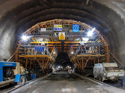 Carro MK para a construção do túnel de Ollachea, em Puno