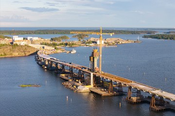 A ponte mais alta e longa da Finlândia