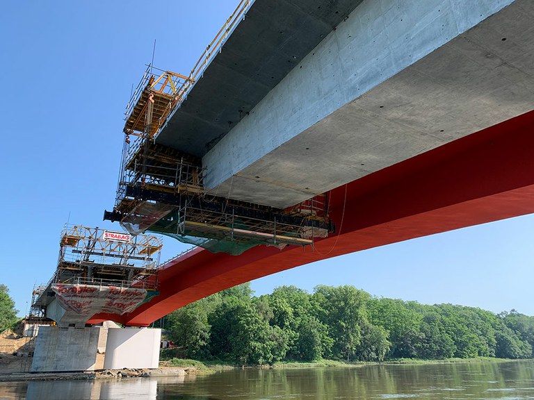Ponte MS-4B sobre o rio Odra, Polônia