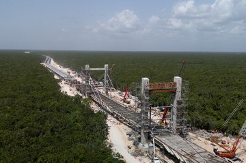 Soluções de engenharia para o primeiro comboio ferroviário de cabo suspenso do México